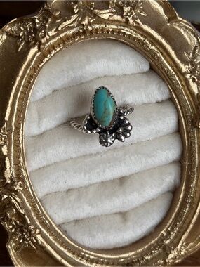 Sterling Silver Turquoise Floral Teardrop Ring - Turquoise